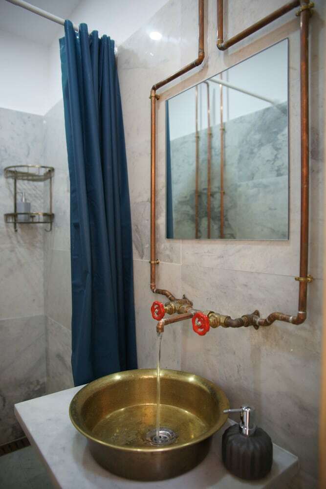 Hostal Malevich Hostel