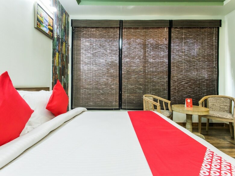 Oyo 15445 Hotel Sheekhar Inn