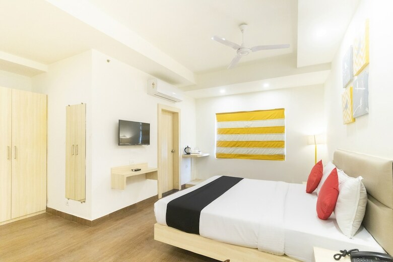 Oyo 16340 Yellow Hotels