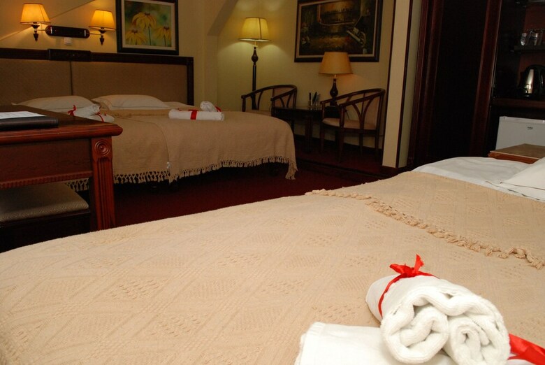 Planeta Inn Hotel