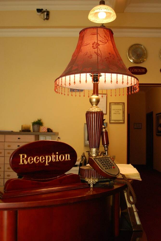 Planeta Inn Hotel