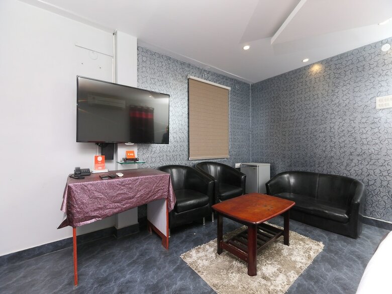 Hotel Oyo 15796 The Haven Service Aparments