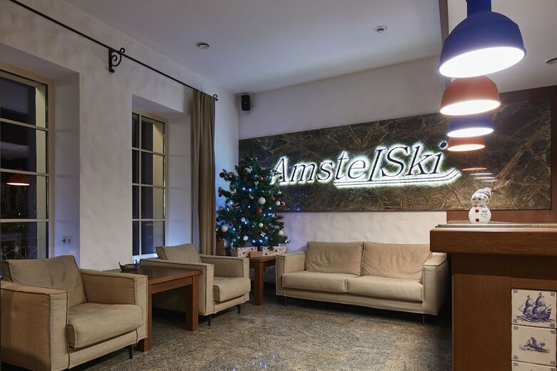 Amstelski Hotel