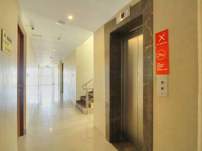 Oyo 1531 Vels Grand Inn Hotel