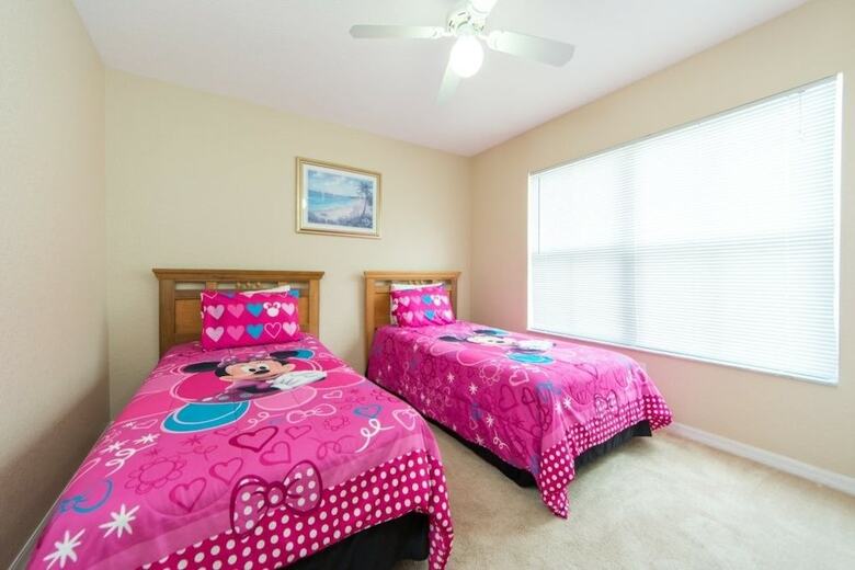 Apartment & Town Homes Close To Disney