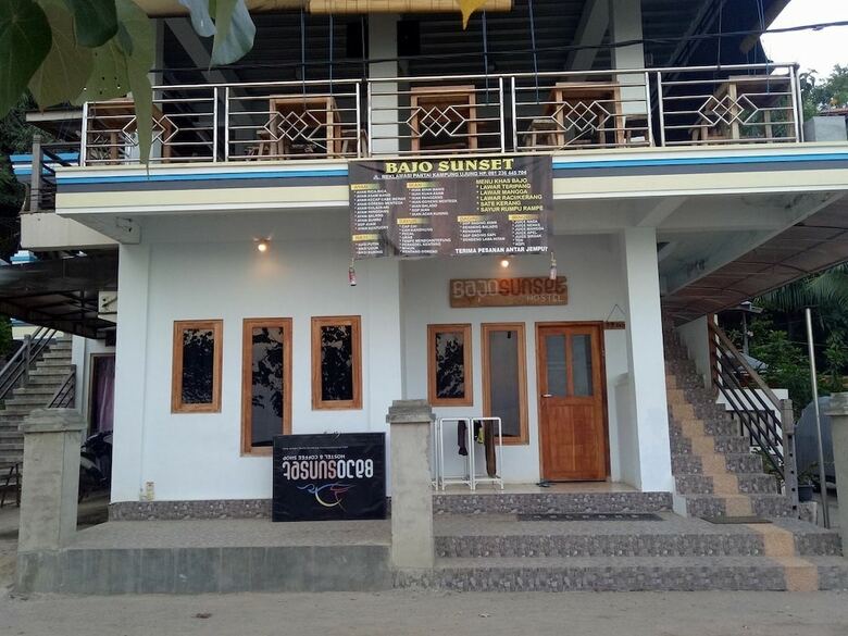 Hostal Bajo Sunset Hostel