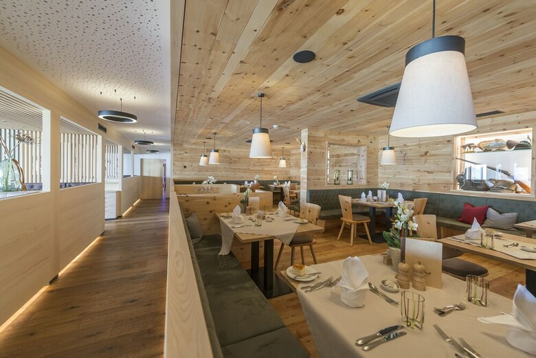 Tratterhof - The Mountain Sky Hotel