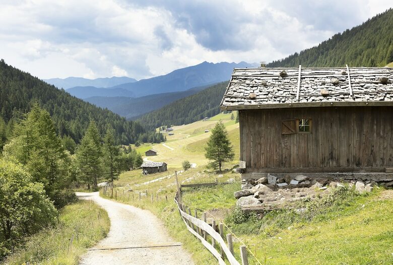 Tratterhof - The Mountain Sky Hotel