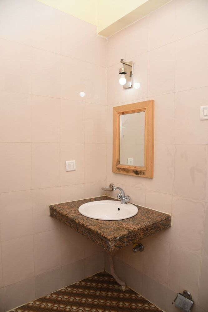 Hotel Rr Villa