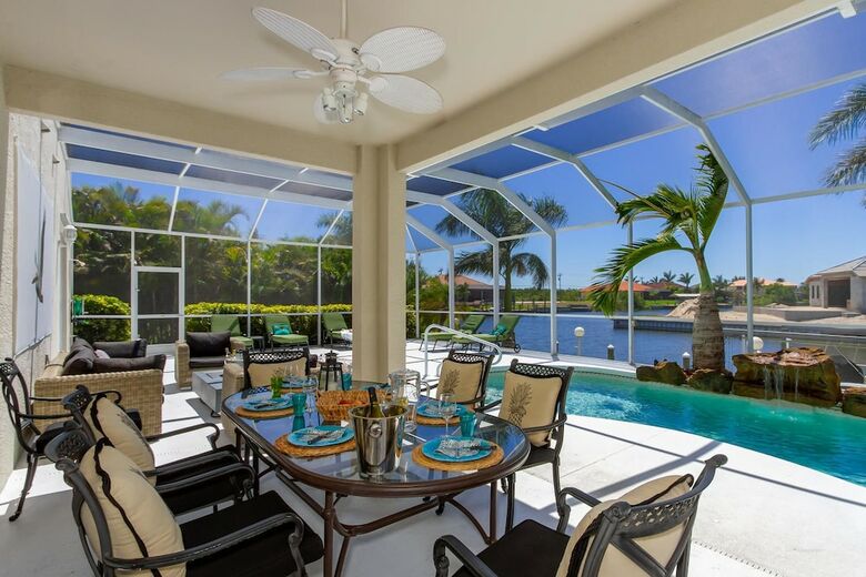 House Sunset Palace By Vacationhit