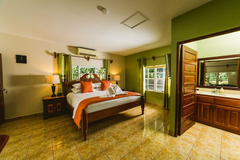Hotel Kiki Witz