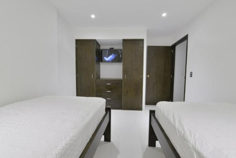 Tropical Breeze Apartamentos