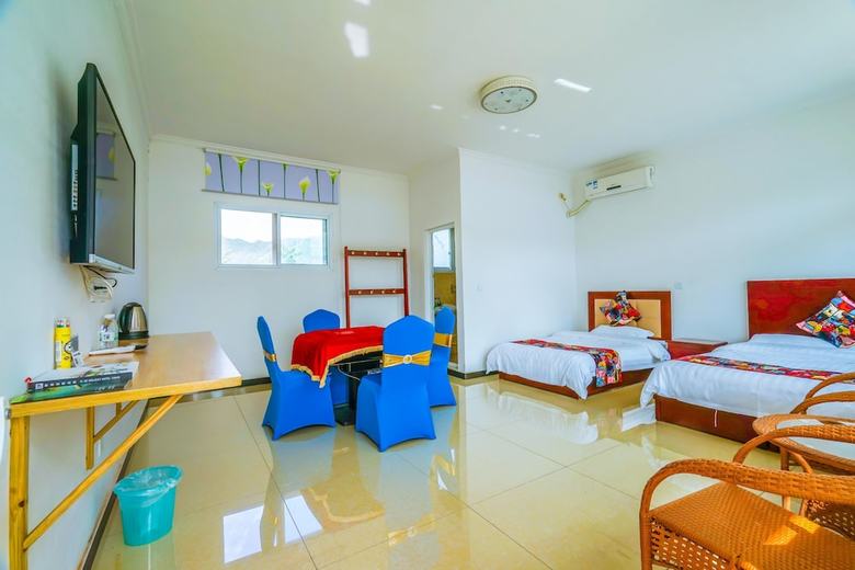 Yijie Holiday Hotel Water Greatwall No.1