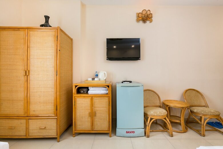 Calmette Hotel