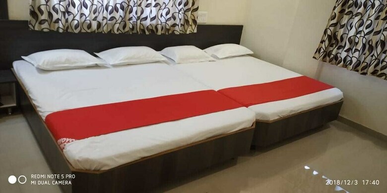 Hotel Sai Neelam