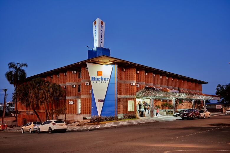 Harbor Quer�ncia Hotel