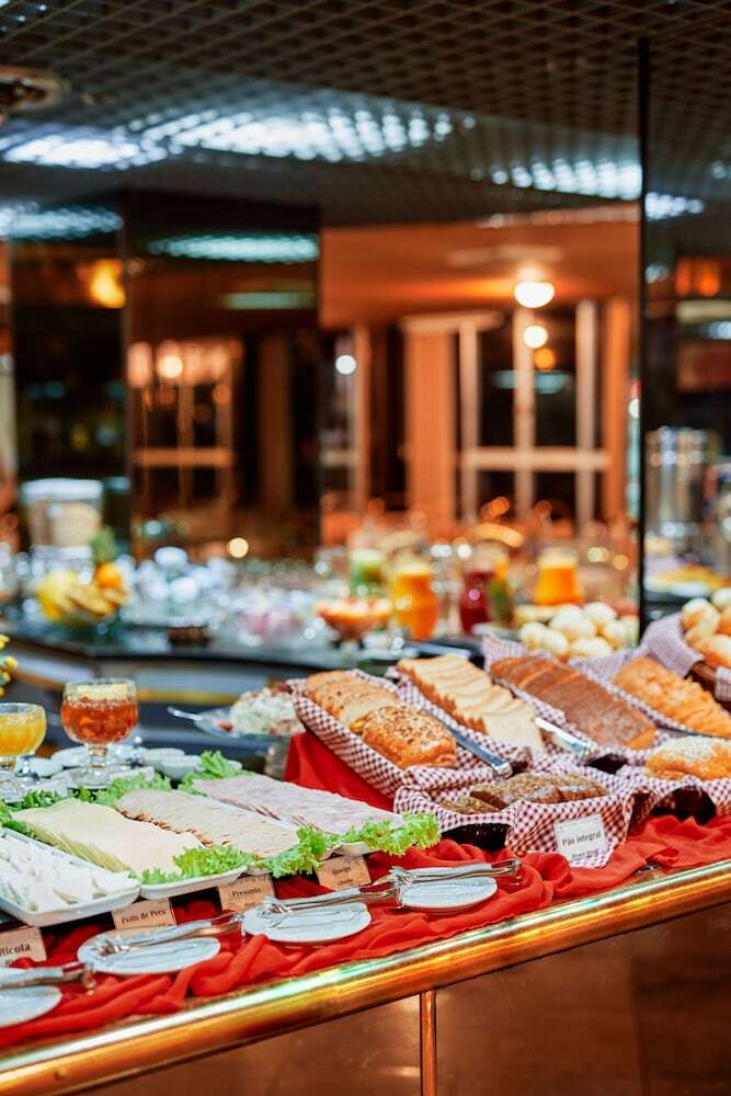 Harbor Quer�ncia Hotel