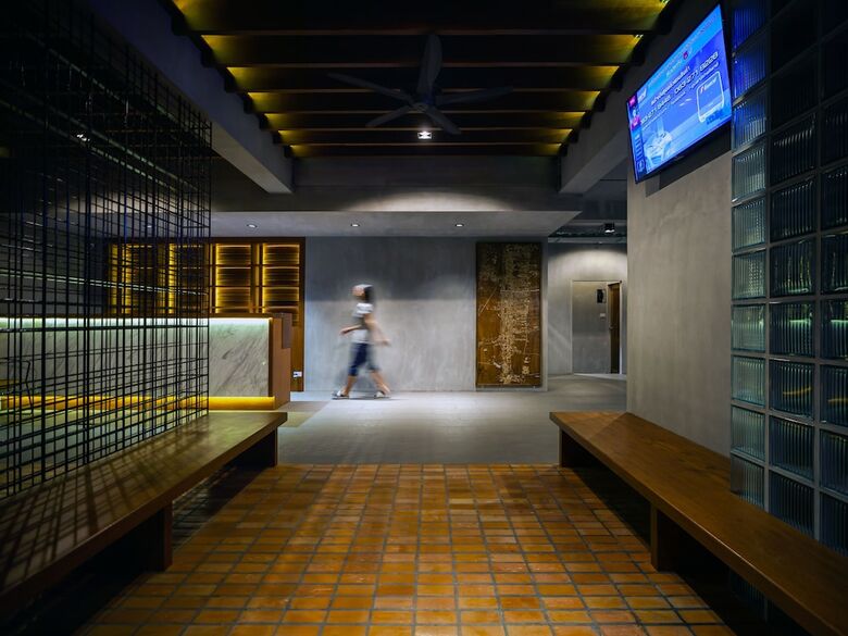 Laekhon Nonbai Hotel