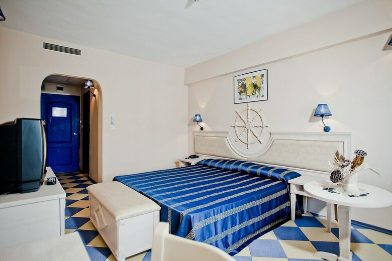 Hotel Chaika Beach Resort