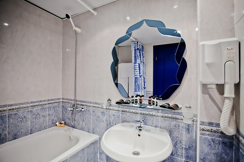 Hotel Chaika Beach Resort