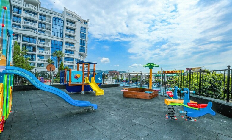 Hotel Chaika Beach Resort