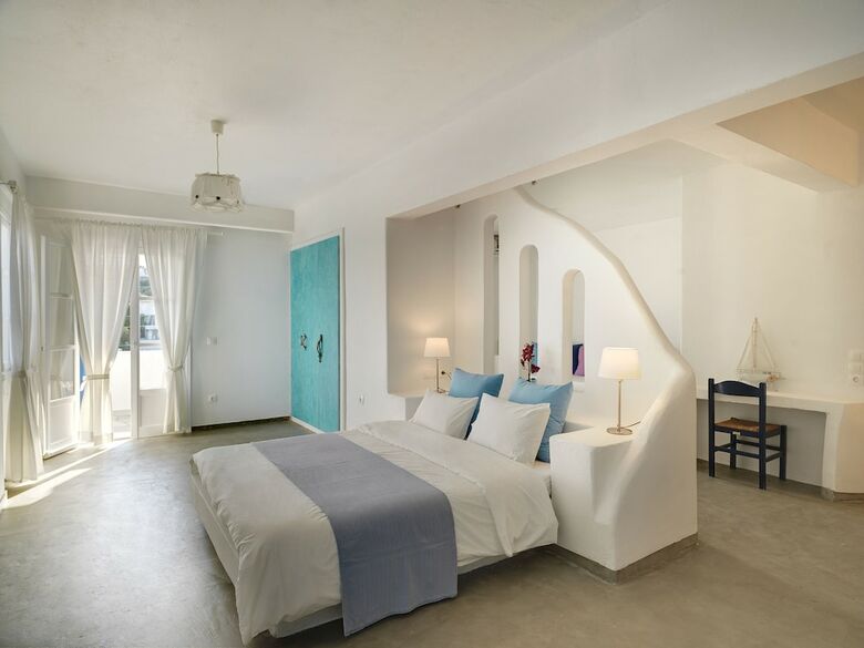 Aloni Hotel