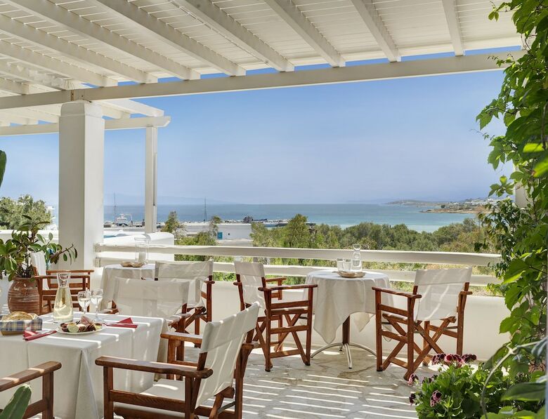 Aloni Hotel