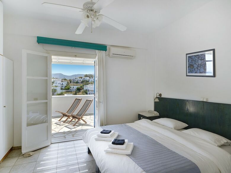 Aloni Hotel