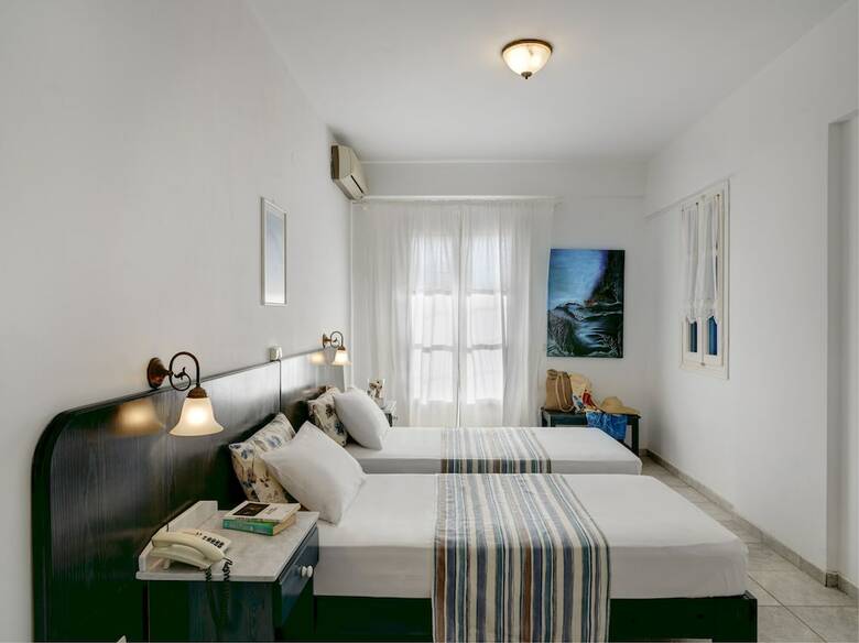 Aloni Hotel