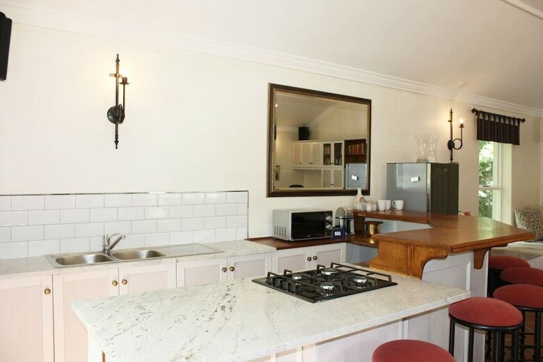 Villa Camelot In Constantia