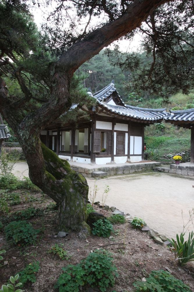 Hotel Okyeon Pavilion