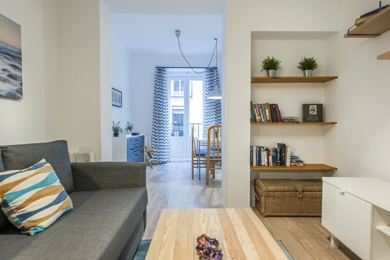 Apartamento Reina Sof�a IV