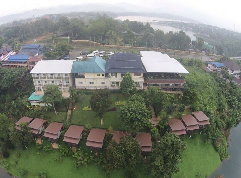 Hotel Sangkla Resort