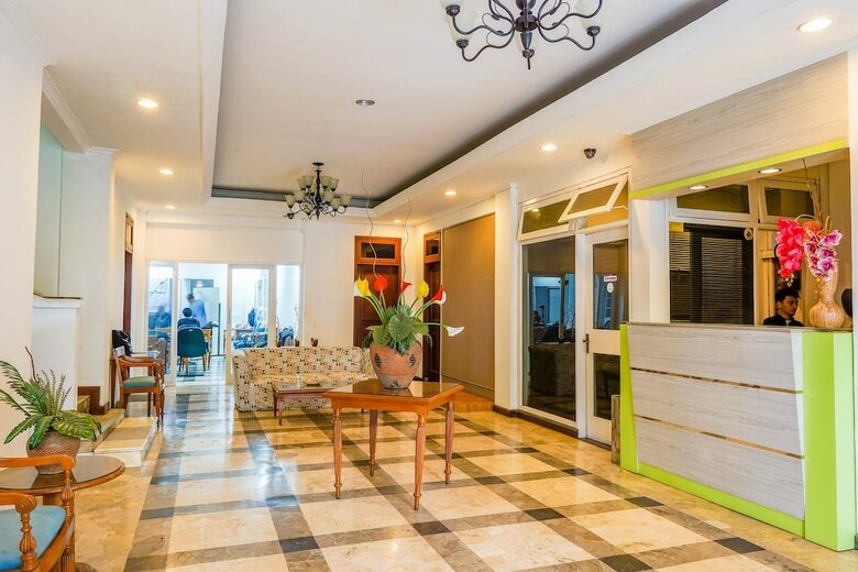 Oyo 1452 Hotel Utari