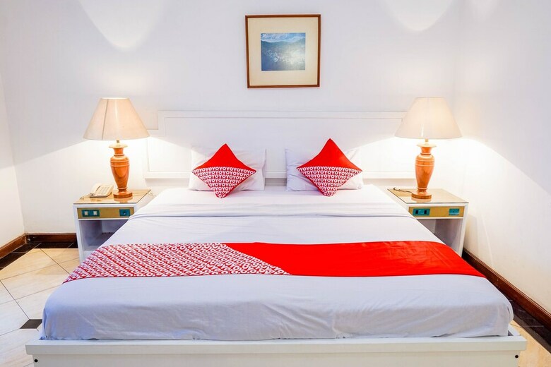 Oyo 1452 Hotel Utari