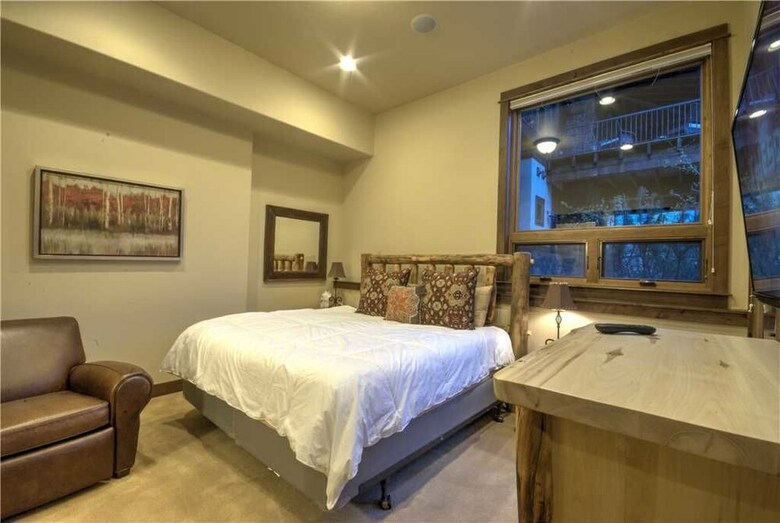 Overlook Chalet