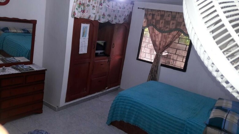 Hostal Nativa Justina Places