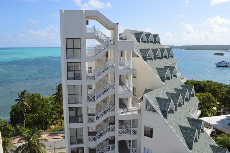 Edificio Bay Point Apartamento 403