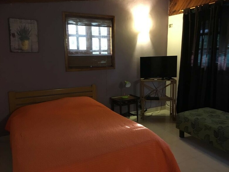 Hostal Casaluna