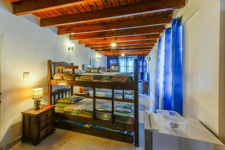 Hostal Zamy�s Place