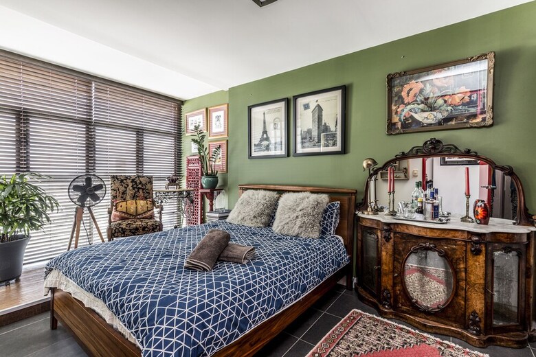 Waterloo Two Storey Garden Penthouse Apartment