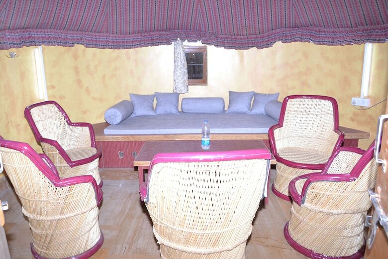 Hotel Chouhan Palace