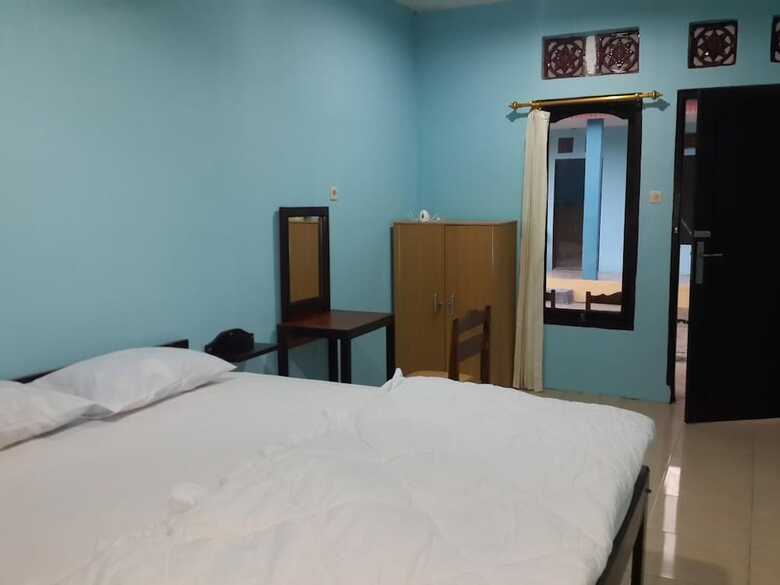 Hotel Antoneri Lodge