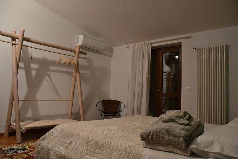 Bed & Breakfast Cherry Season