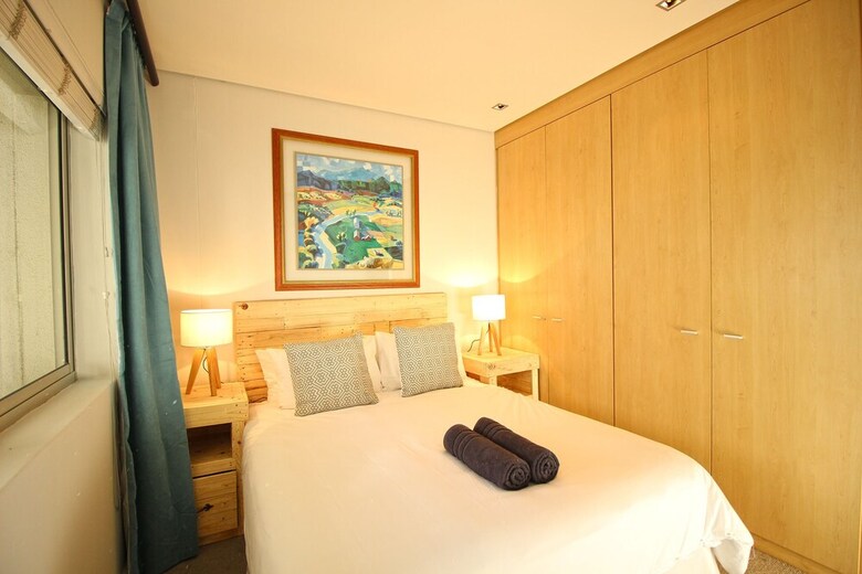 Apartamentos Harbour Edge 302