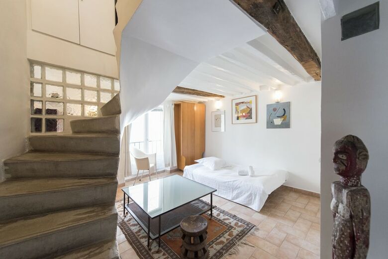 Apartamento Character Near Rue Des Martyrs