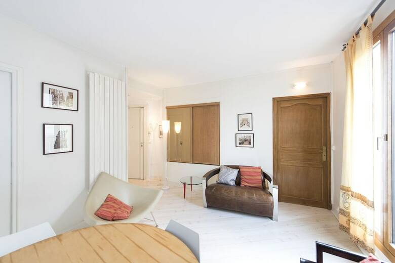 Apartamento Studio In The 17th