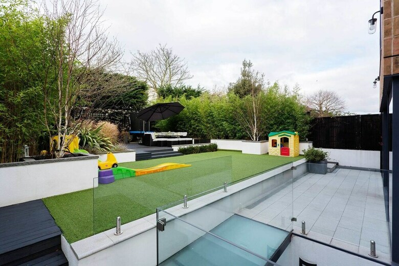 Wimbledon Deluxe House