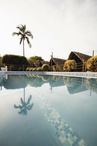 Tiki Hut Hostel