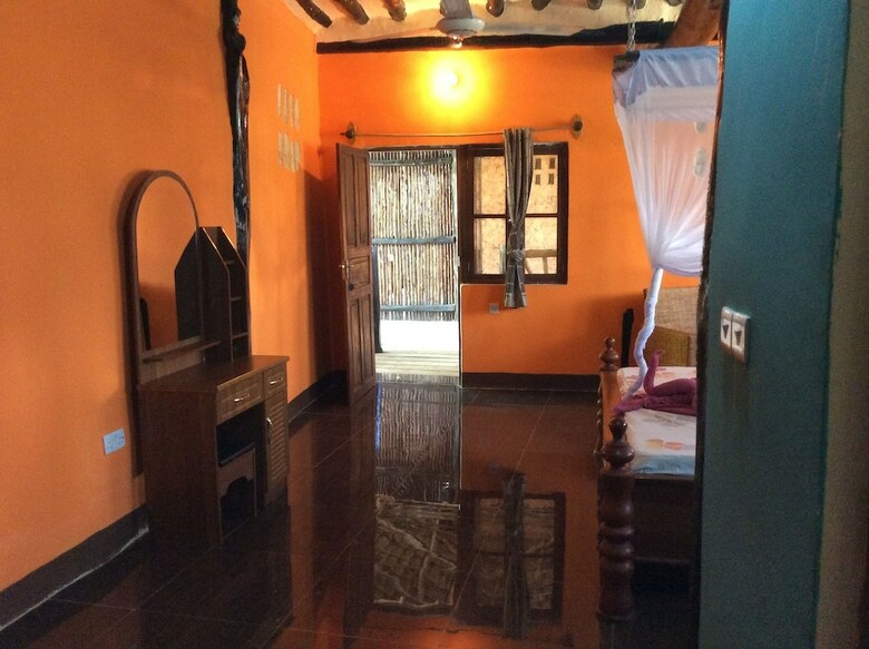 Hotel Kajibange Bar And Guesthouse